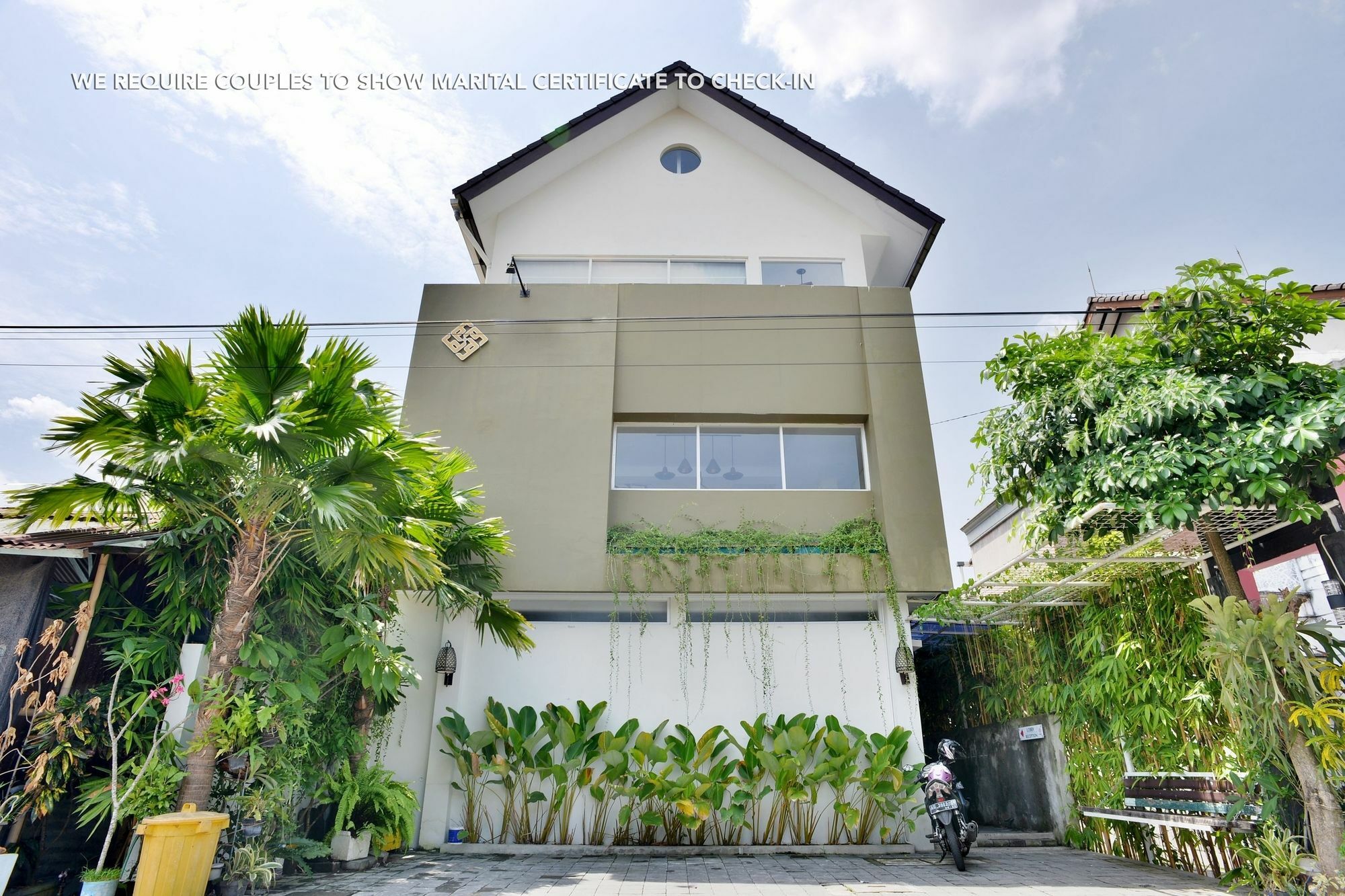 Zen Rooms Pogung Syariah Kejayan 外观 照片